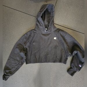 Champion Black Cropped Reverse Weave Hoodie/Sweater